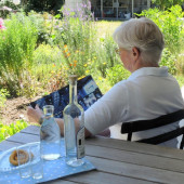 Sommer2014_Kanzlei-Seen Garten und Terrasse_Bild Max Schmid.JPG